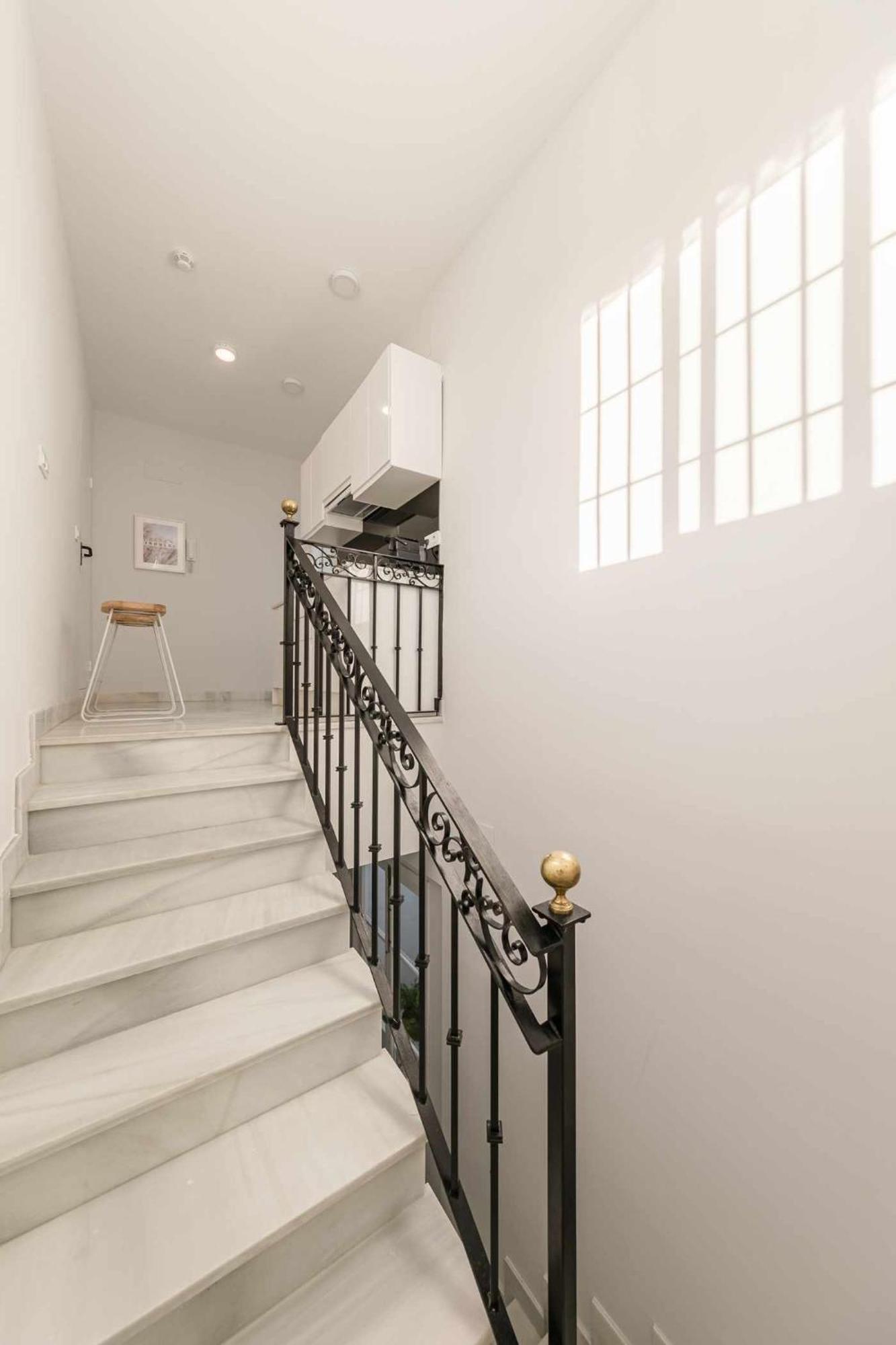 Isg Apartments Cuna Séville Extérieur photo